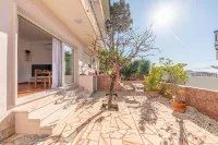 Charming Haven on the Portuguese Riviera - 2 Sao