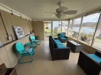 Waterfront Cottage with Private Dock on Claytor Lake. Pet Friendly!