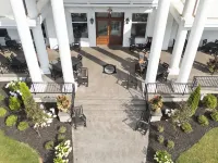 White Inn Hotels in Chautauqua County