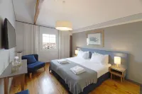 Santa Catarina FLH Suites