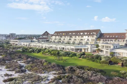Dolphin Beach Hotel Self Catering Apartments