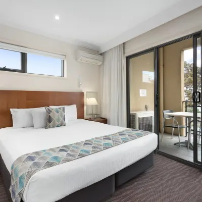 Bayside Geelong Hotel & Apartments, an Ascend Collection Hotel Hotels near The Carousel