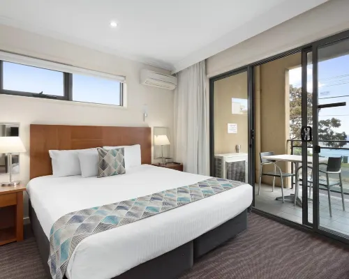 Bayside Geelong Hotel & Apartments, an Ascend Collection Hotel Hotels in Geelong