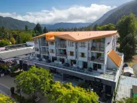 Harrison Beach Hotel