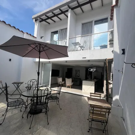 Valymar Inn International Home Hotel