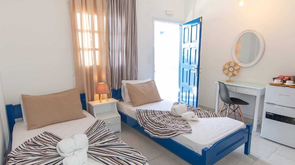 Lunar Seaside Hotel