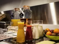 宜必思尚品列日居爾曼酒店 - 早餐