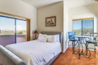 Mtn-View Oasis w/ Pool, Spa & Gym in Oro Valley! - WiFi