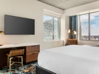 Cambria Hotel Nashville Downtown Hotel berhampiran Muzium Patsy Cline