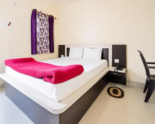 Hotel Seascape Puri Near Beach