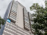 Ibis Budget Santos Gonzaga Hotels near Monte Serrat