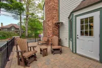 The Wander Inn - parking