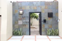 Luxurious 2 Bedroom Ajijic Home - Bikes - Huge Patio - Gym - Pickleball Court