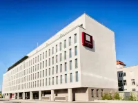 Leonardo Hotel Munich City South Hotels near Forstenried