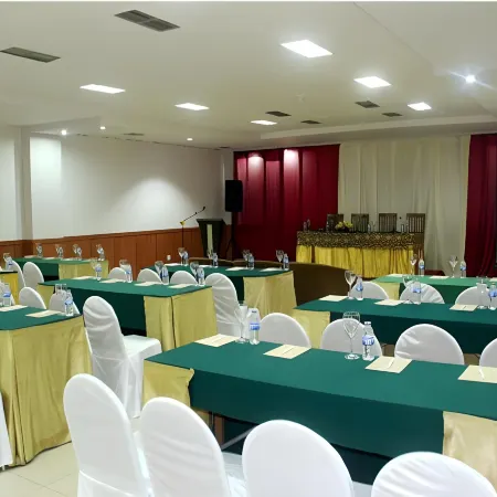 Ratu Duo Hotel