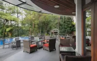 House Sangkuriang - breakfast