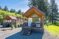 Rainforest Retreat Tiny Home: Bohemian Cottage - ブティック