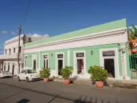 Oliver Hotel Hotels near Escambrón Beach
