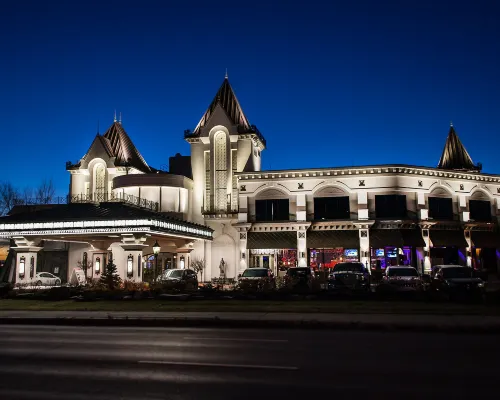Hotel Plaza Quebec Hotels near Place Laurier