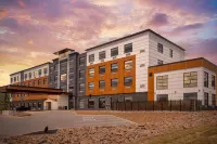 Quality Hotel & Conference Centre - 2-Star