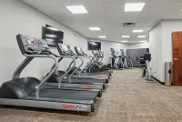 Hotel Troy, Trademark Collection by Wyndham - Gym