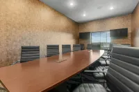 Cobblestone Hotel & Suites - Lynden - parking