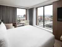 AC Hotel Glasgow Hotel dekat Lapangan George