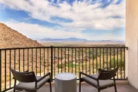 Adero Scottsdale Resort, Autograph Collection - Mountain view