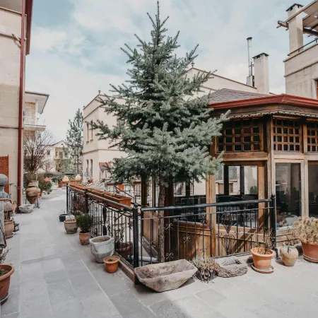 Royal Stone Houses - Goreme