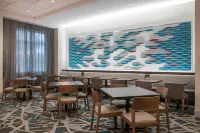 代頓市中心萬楓萬豪國際酒店及套房 - 早餐