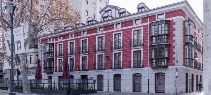 Dorma El Coloquio Hotels in Valladolid