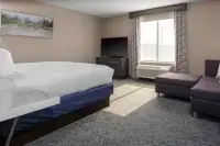 Hilton Garden Inn Fort Wayne North - parking