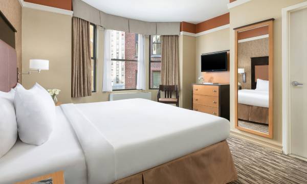 The Hotel at Fifth Avenue