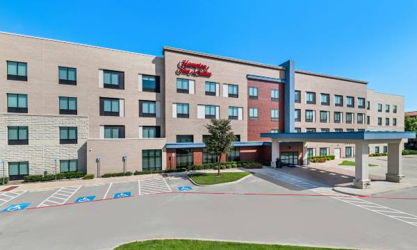 Hampton Inn & Suites by Hilton Farmers Branch Dallas
