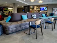 Home2 Suites by Hilton Oklahoma City NW Expressway Hotels near Coronado Square