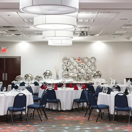 Holiday Inn & Suites STOCKBRIDGE/ATLANTA I-75 by IHG