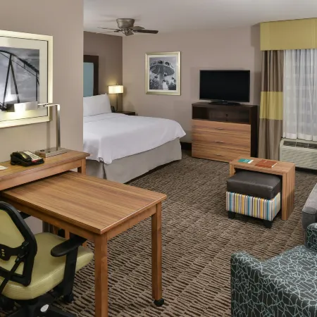 Homewood Suites by Hilton Cincinnati Mason