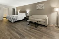 Red Roof Inn & Suites Monroe, NC - 2-Star