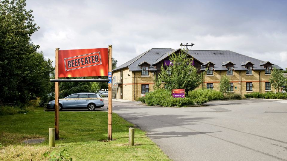 Premier Inn Bedford (Priory Marina)