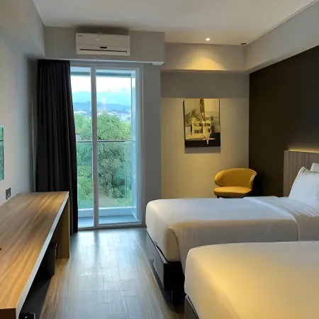 Rogers Hotel Manado
