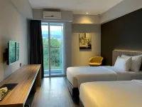 Rogers Hotel Manado - Pools