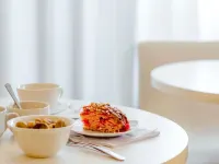 阿德吉奧格勒諾布爾中心飯店 - 早餐