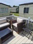 Cosy Caravan 2Br in Sandown Sleeps 4 with Free Parking - 3-Sterne