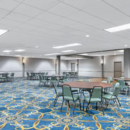Ramada by Wyndham Tulsa Broken Arrow