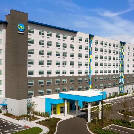 Tru by Hilton Orlando Convention Center Area