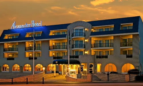 Alexander Hotel