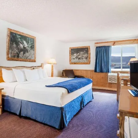 Days Inn by Wyndham Sandpoint