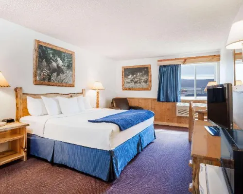 Days Inn by Wyndham Sandpoint Hotels in Bonner County
