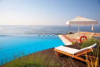 Ramada Plaza by Wyndham Thraki - Ocean View