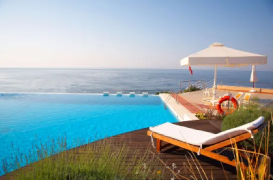 色雷斯温德姆華美達廣場酒店 酒店